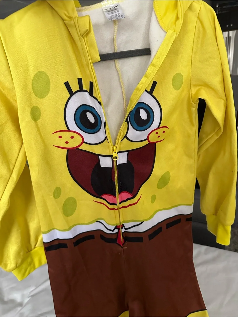 Spirit SpongeBob Square Pants Kids Yellow Hoodie Onesie - Picture 6 of 6